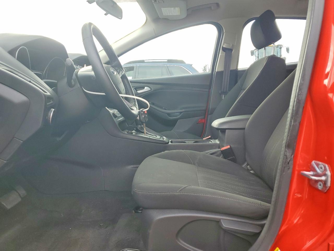 2016 Ford Focus se