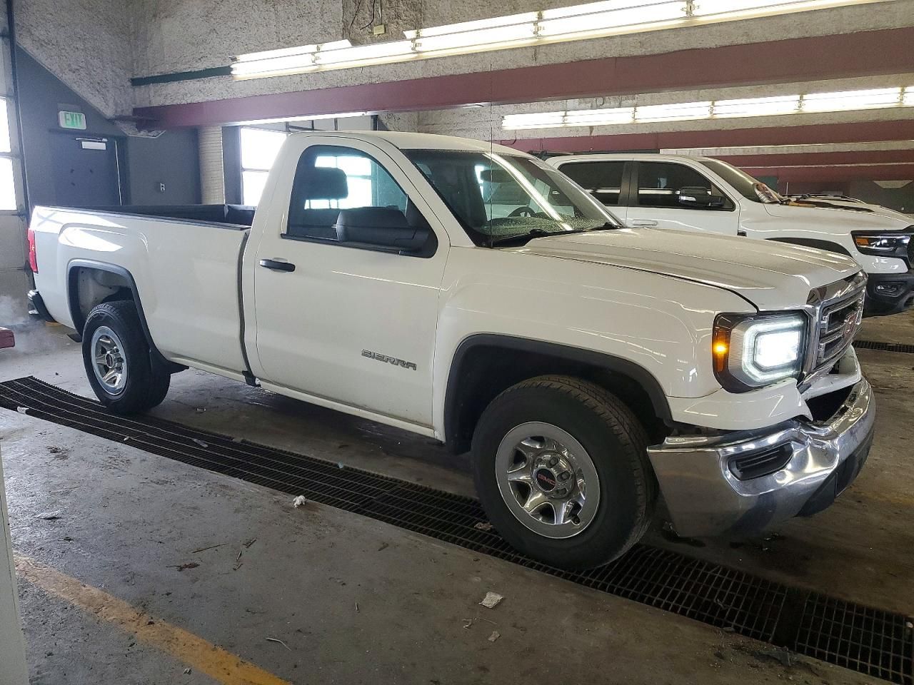 2018 GMC Sierra C1500