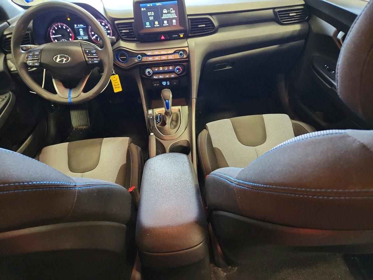 2019 Hyundai Veloster Base