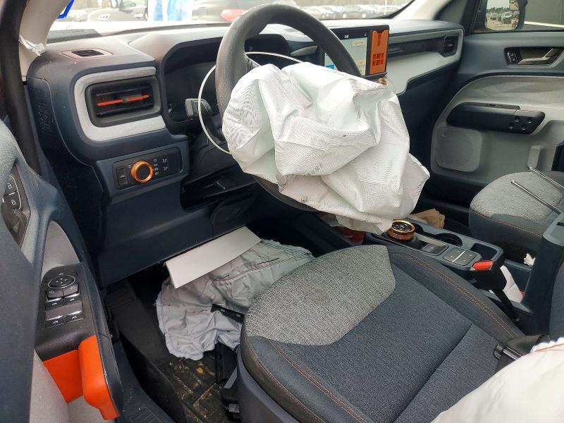 2022 Ford Maverick XL