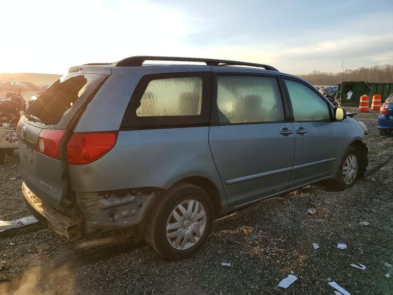 2006 Toyota Sienna ce