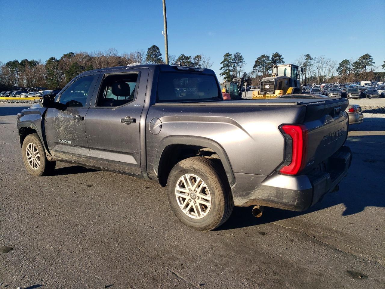2025 Toyota Tundra Crewmax sr