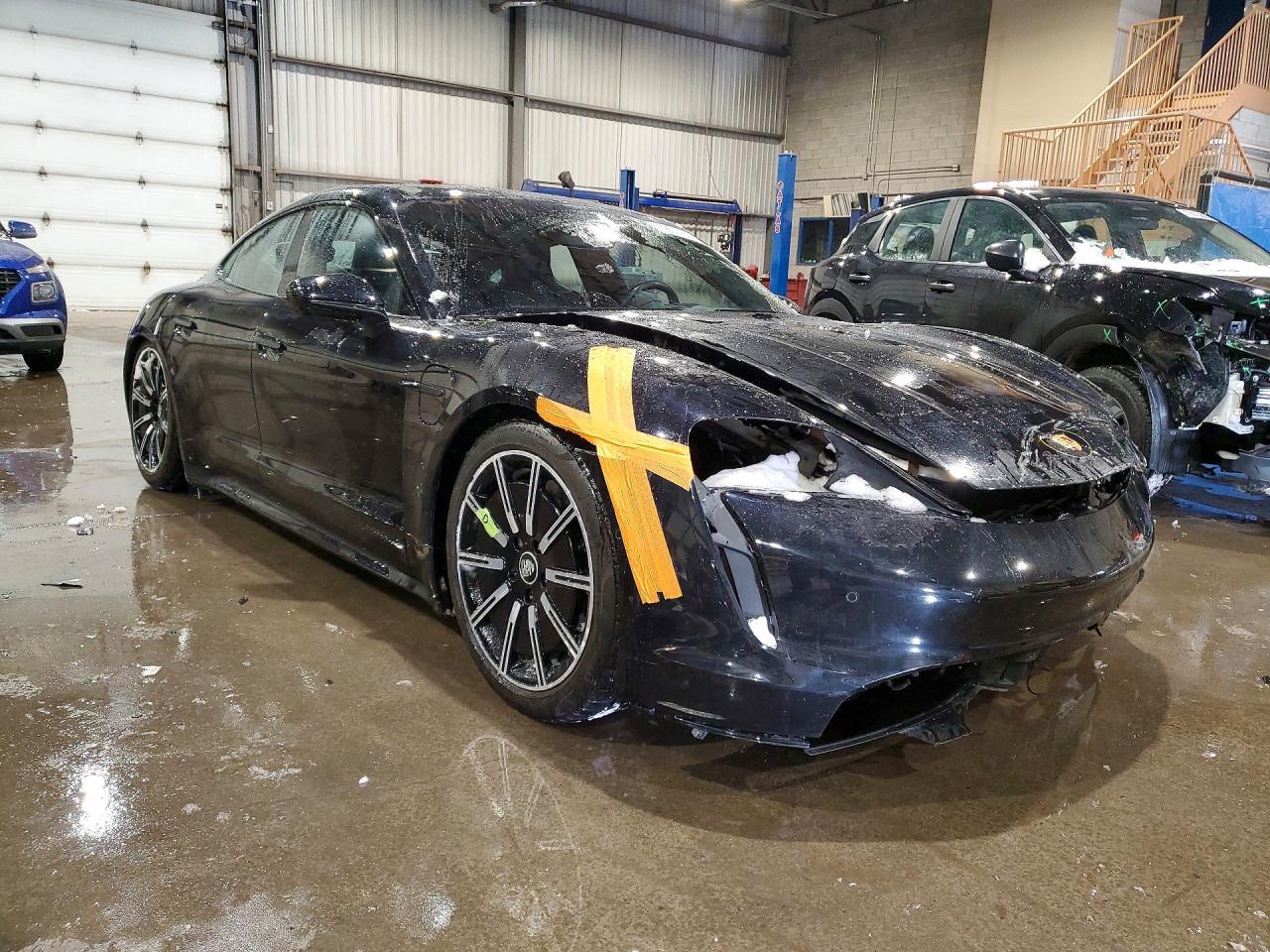 2020 Porsche Taycan Turbo