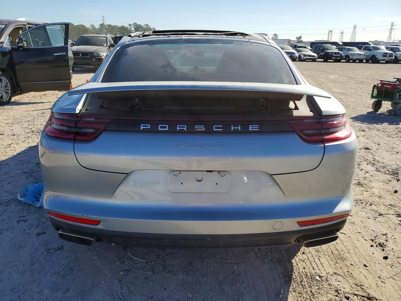 2020 Porsche Panamera Base