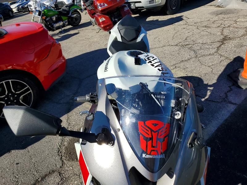 2025 Kawasaki ZX636 K