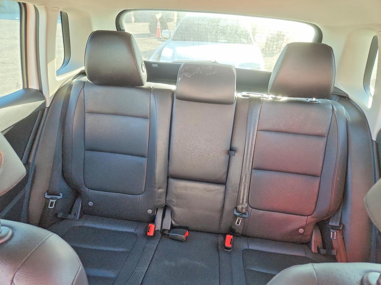 2014 Volkswagen Tiguan s