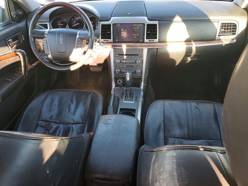 2010 Lincoln Townhouse MKZ