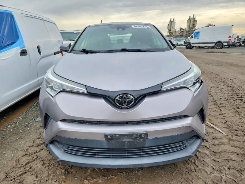 2019 Toyota C-hr xle