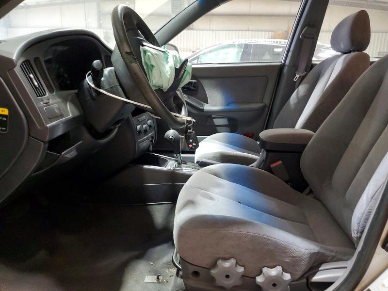 2004 Hyundai Elantra gls