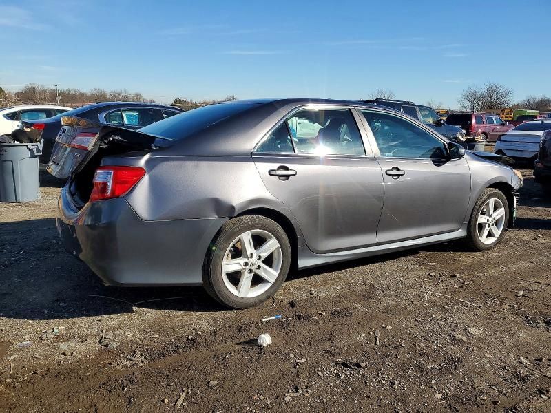 2013 Toyota Camry l