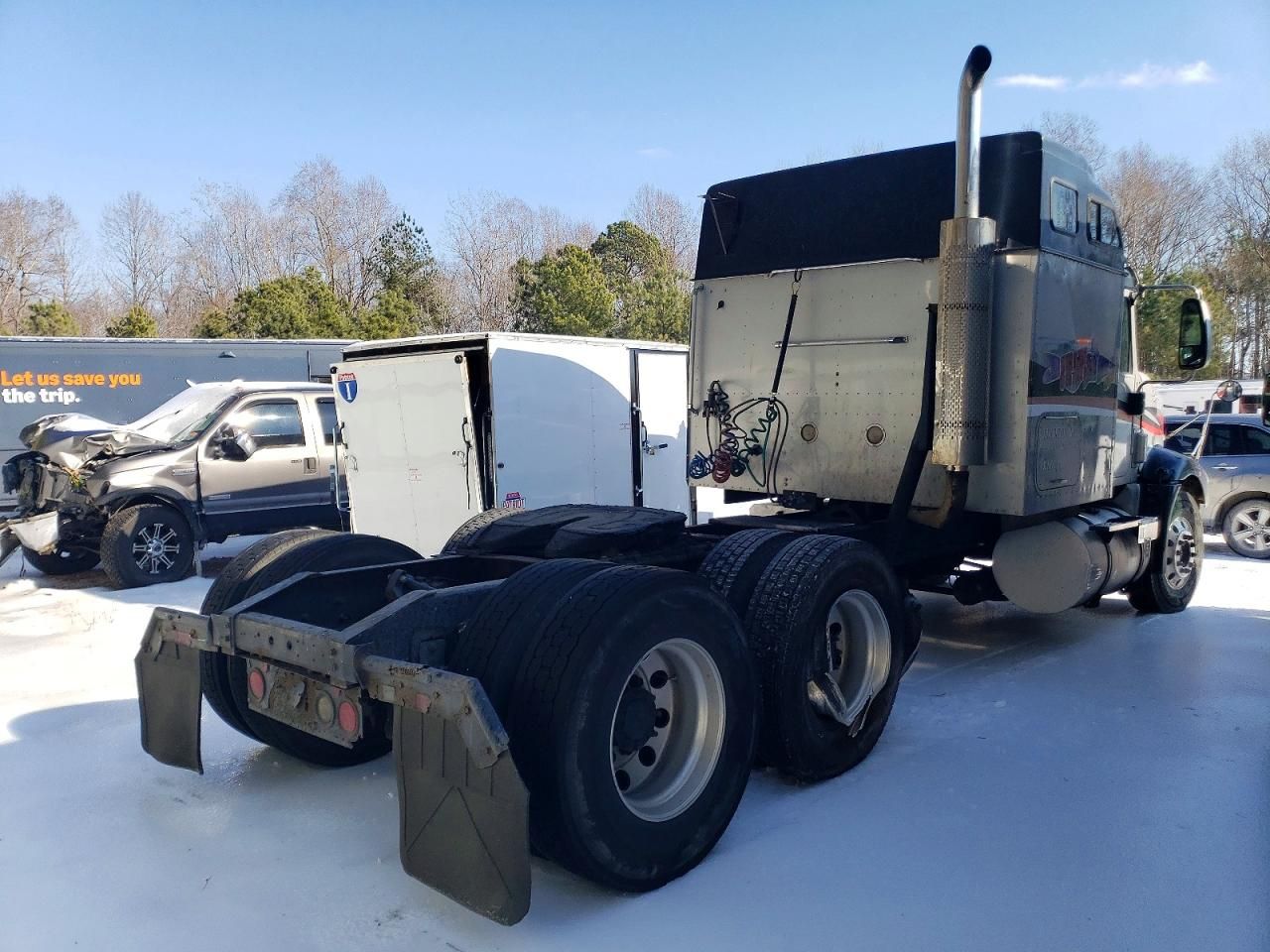 2006 International L9427 Semi Truck