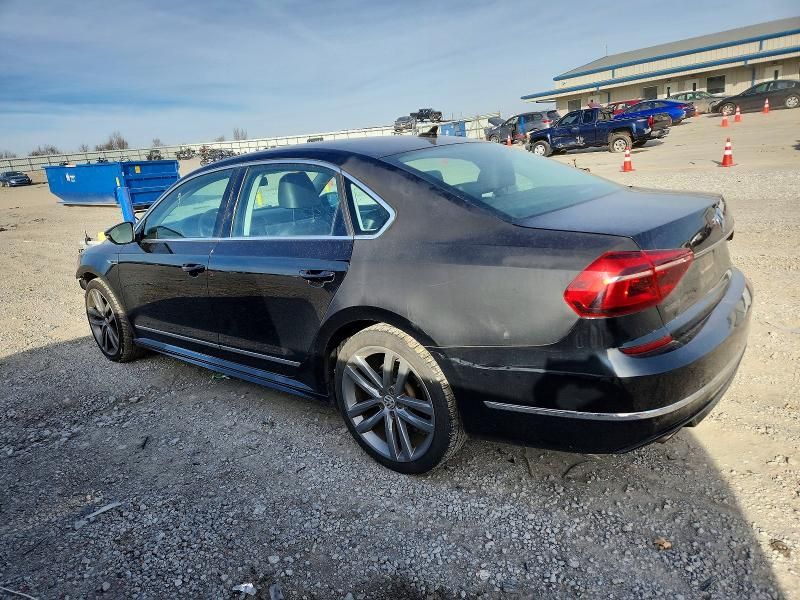 2017 Volkswagen Passat R-line