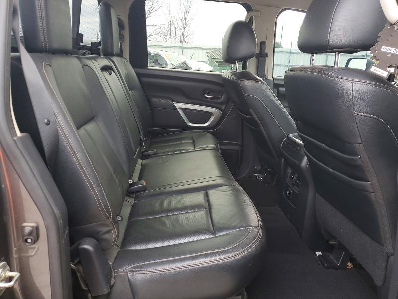 2016 Nissan Titan XD SL