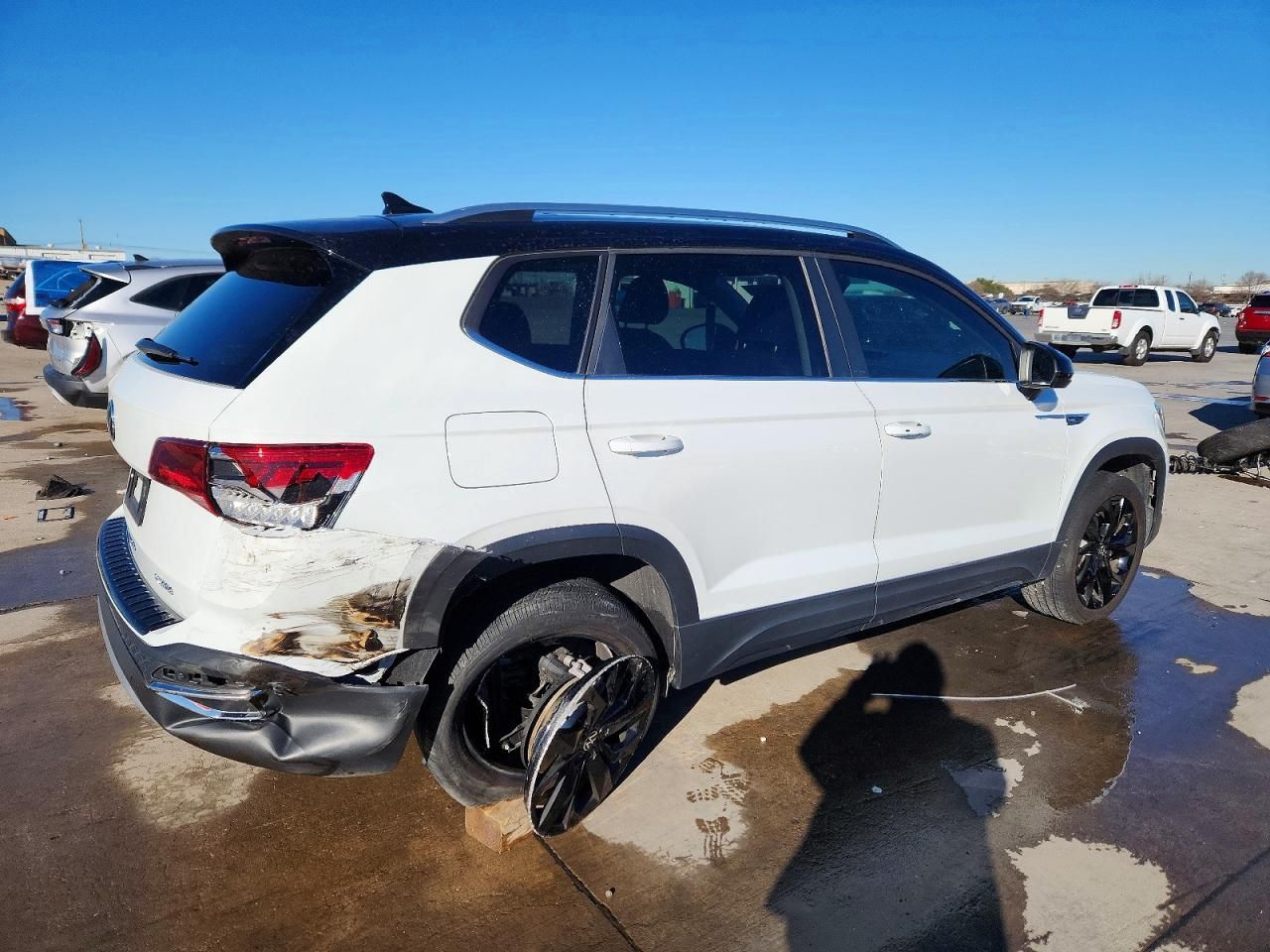 2024 Volkswagen Taos se