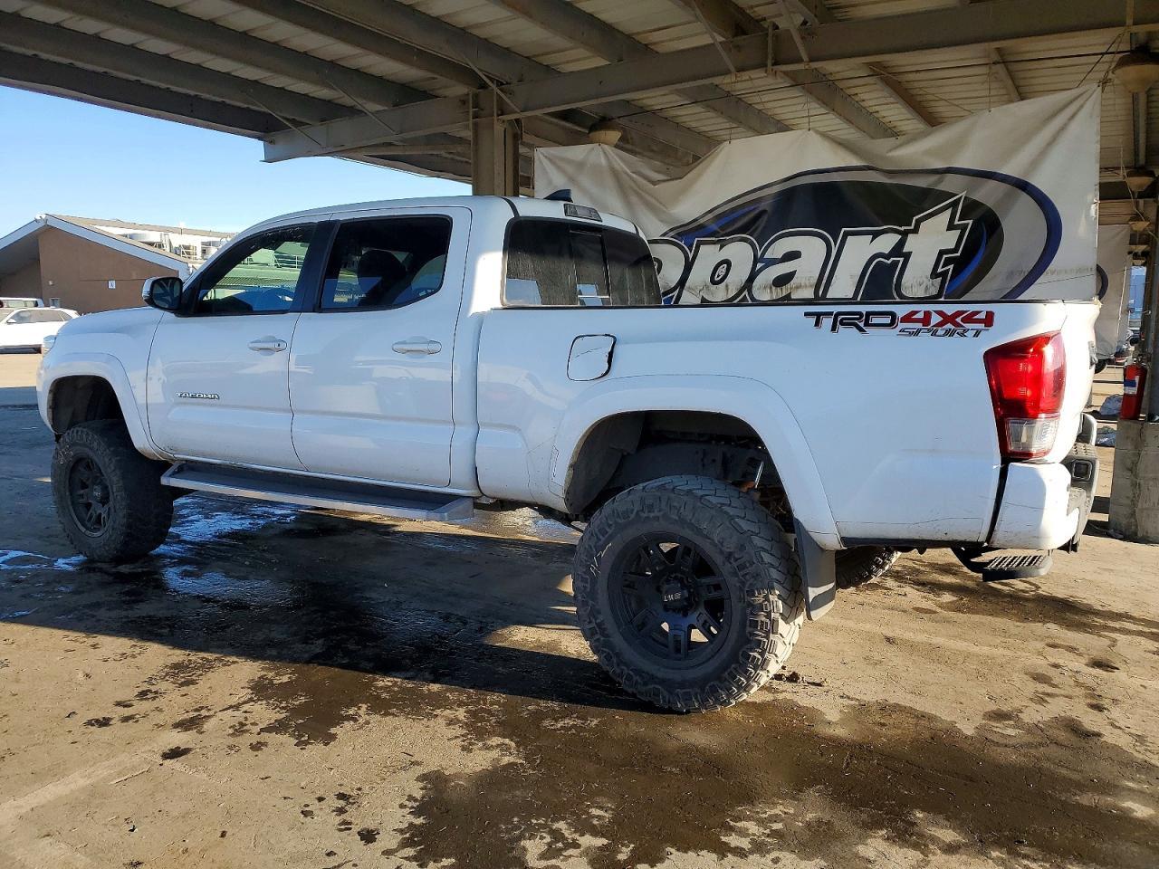 2017 Toyota Tacoma TRD Sport