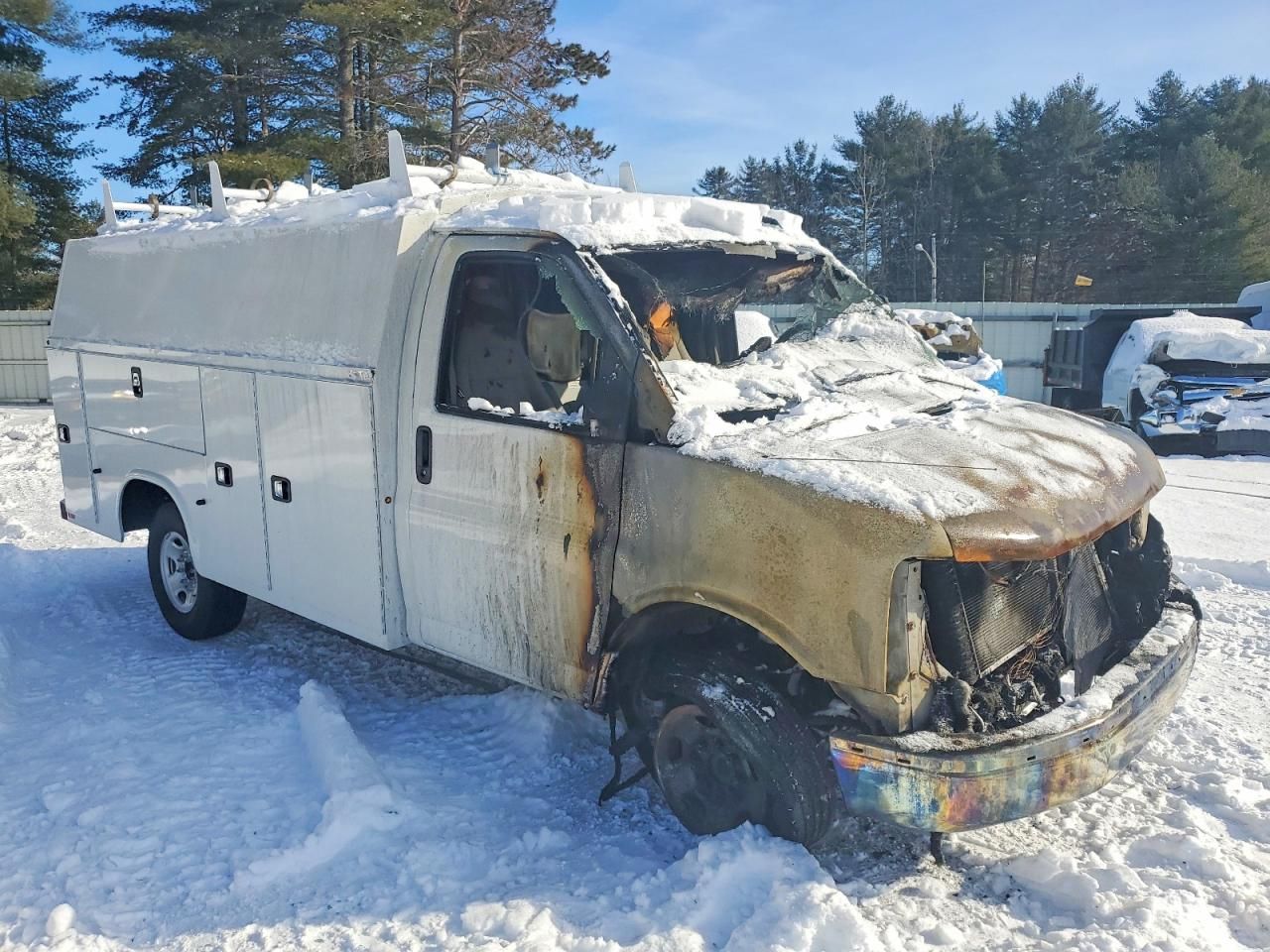 2024 Chevrolet Express Utility / Service Truck