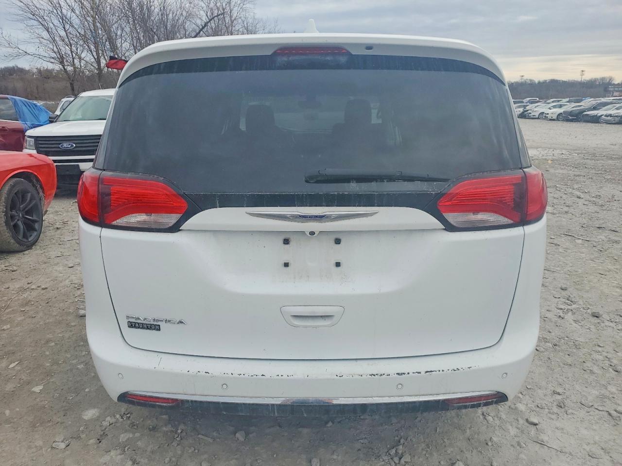 2020 Chrysler Pacifica Touring