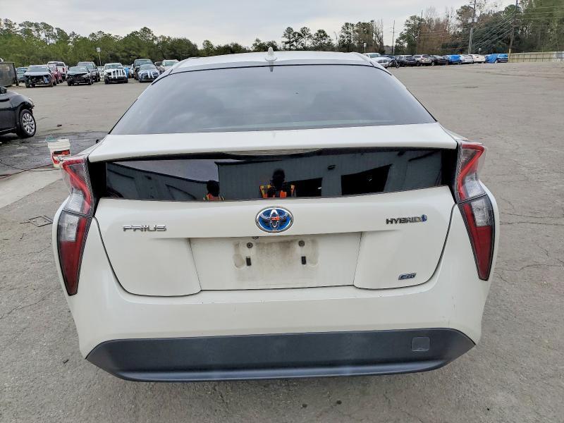 2016 Toyota Prius two eco