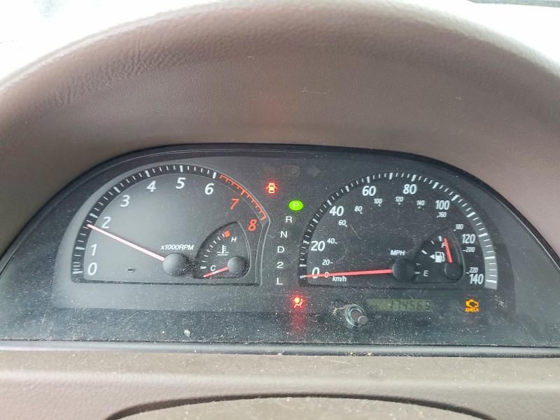 2003 Toyota Camry le