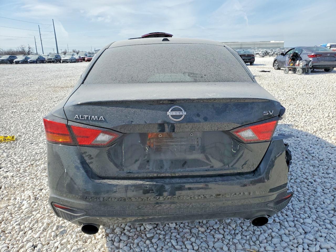 2024 Niss Altima