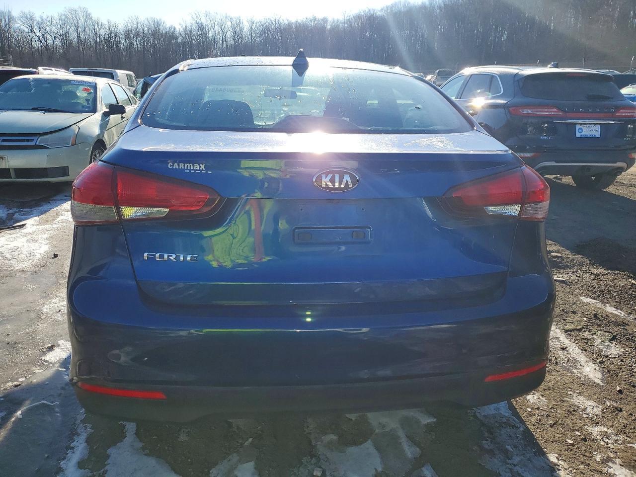 2018 KIA Forte lx