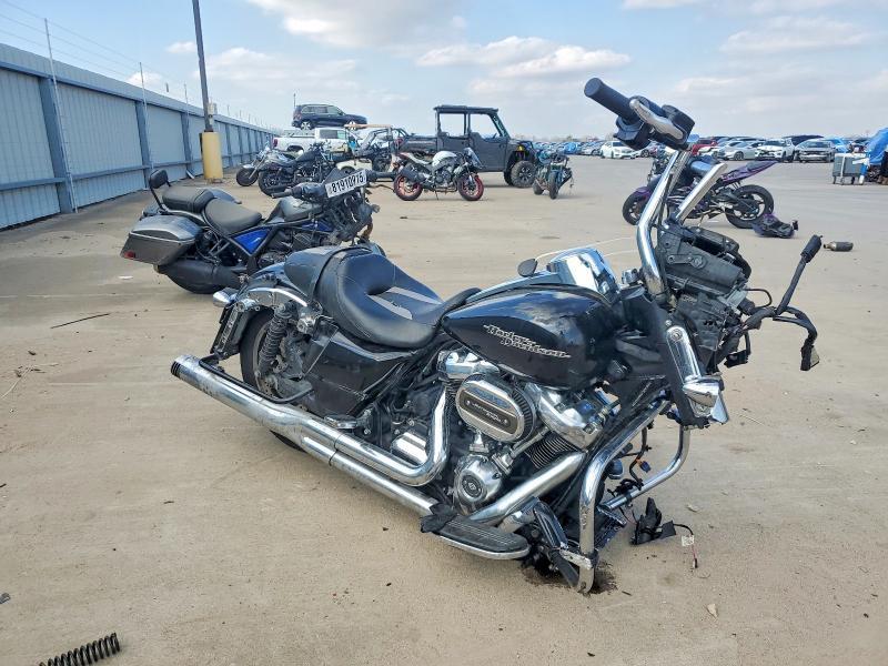 2019 Harley-Davidson Flhx