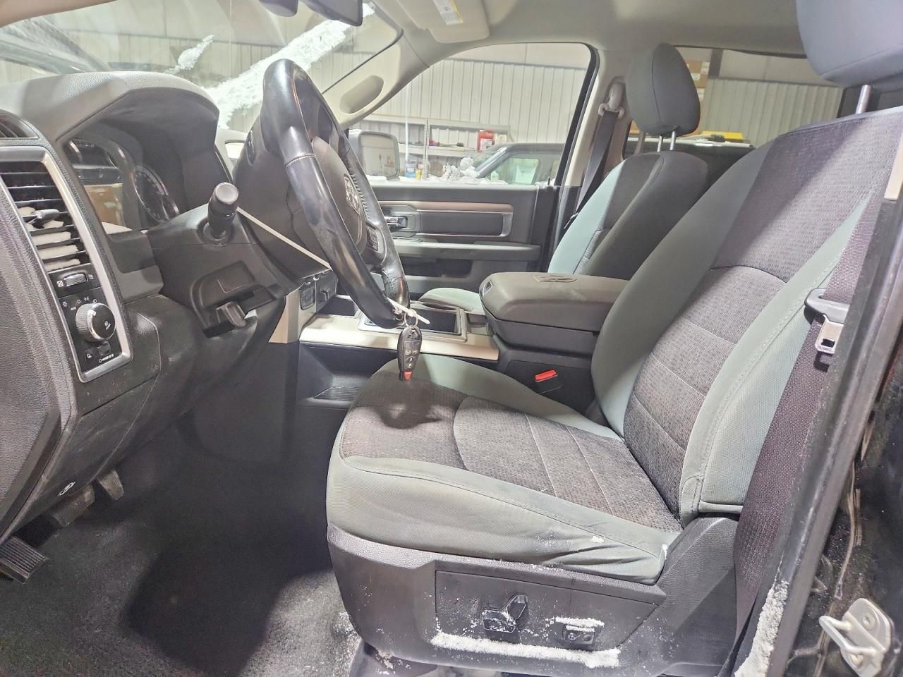 2014 Dodge Ram 1500 slt