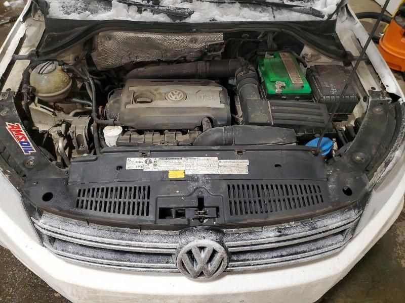 2013 Volkswagen Tiguan s