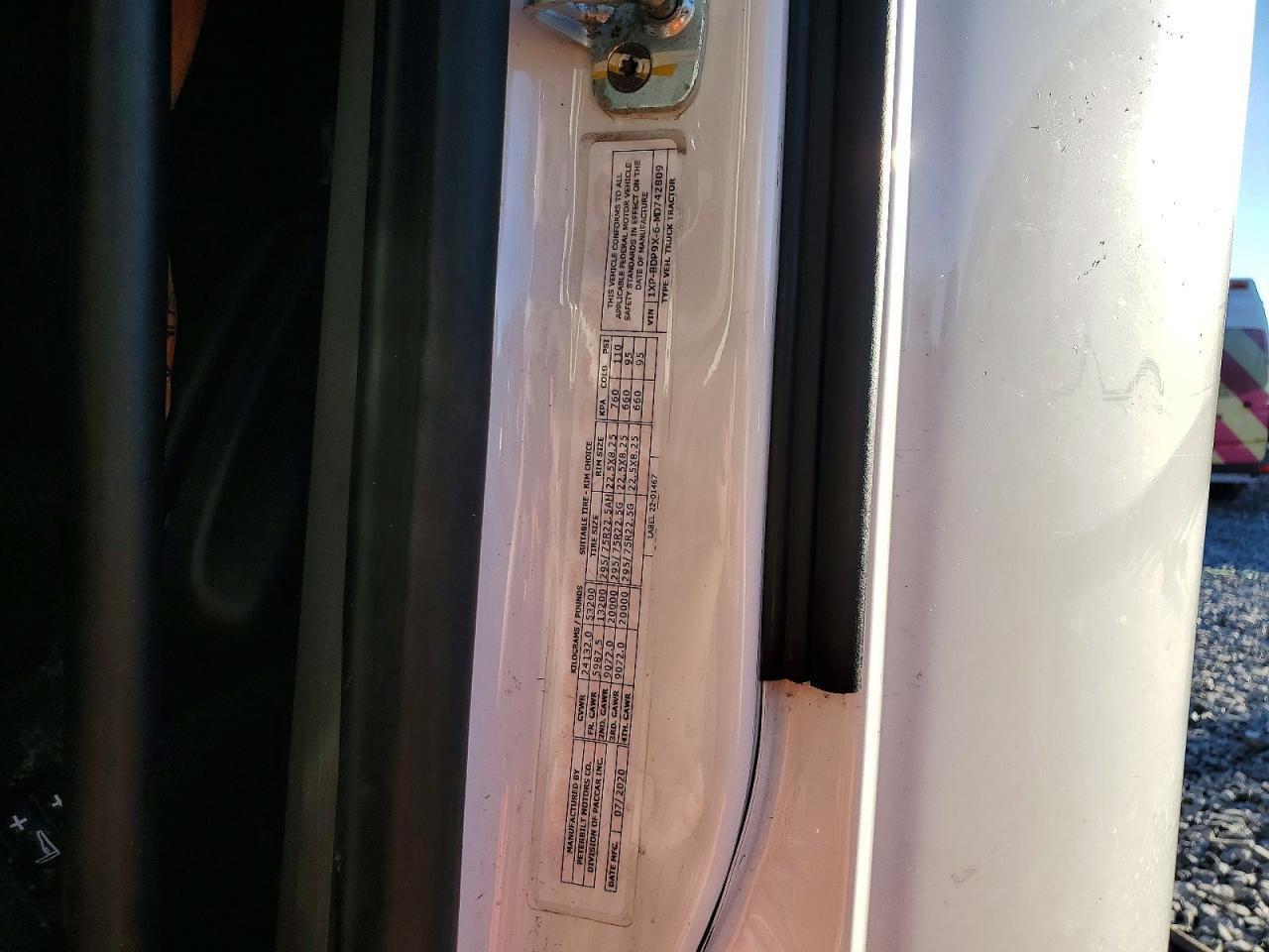 2021 Peterbilt 579