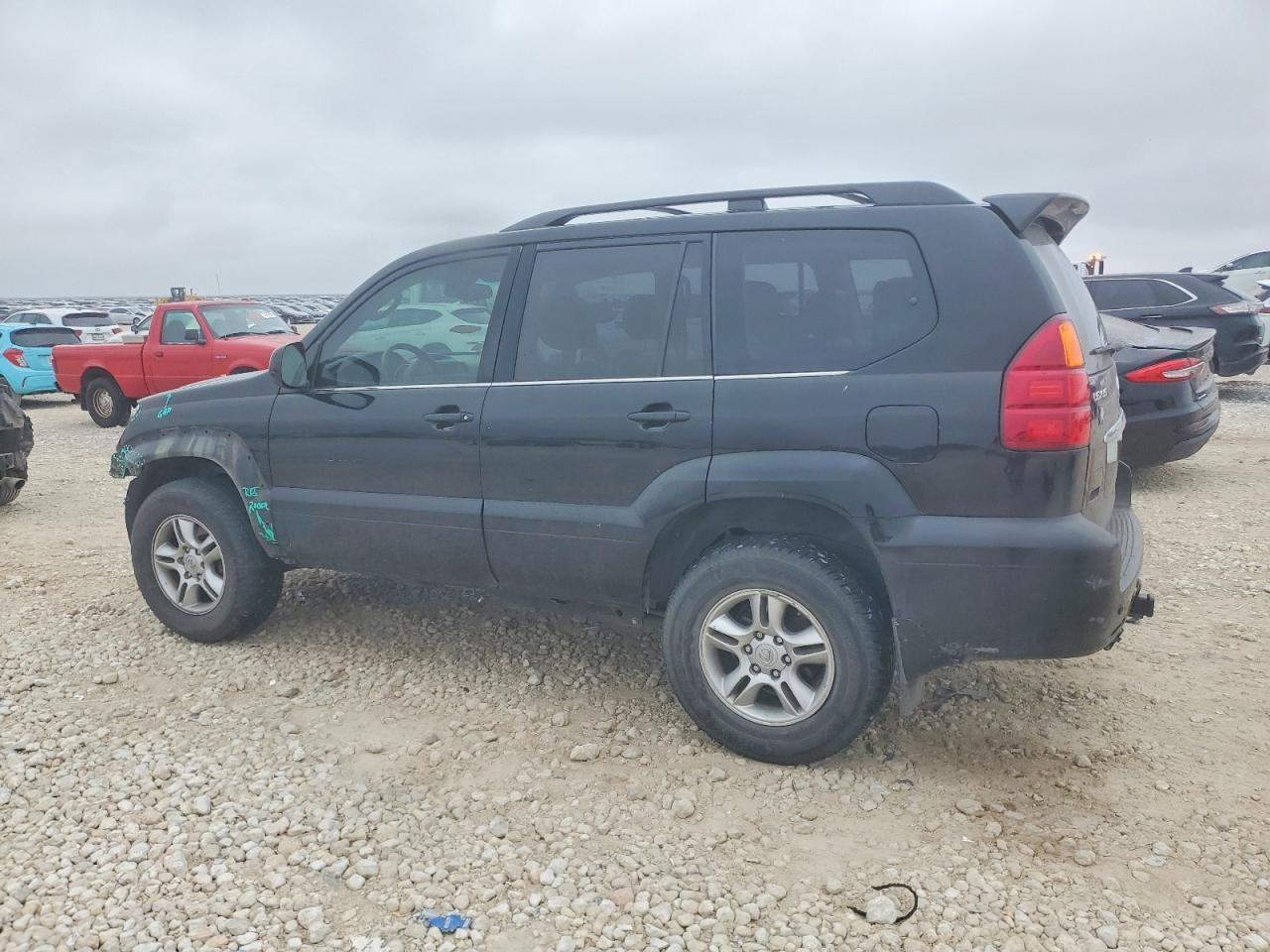 2004 Lexus GX