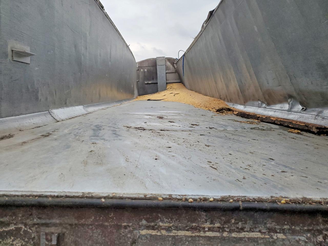 1998 Trst 1998 Trail Star END Dump Trailer