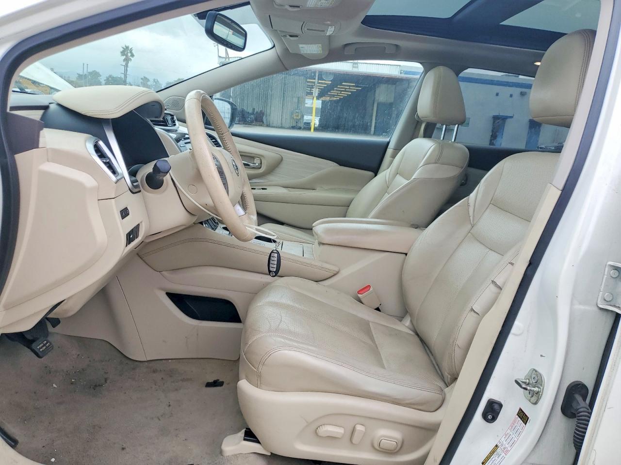 2015 Nissan Murano s