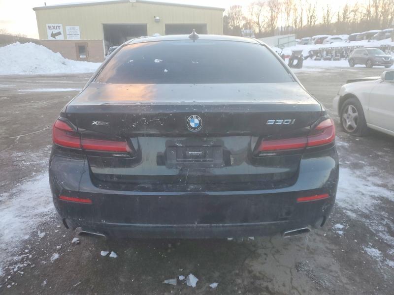 2021 BMW 530 xi