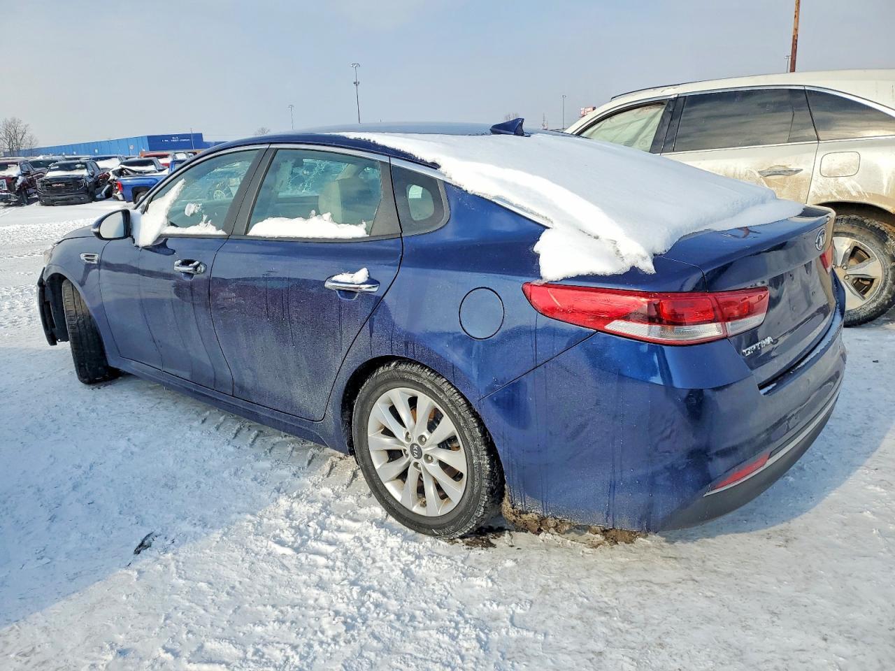 2017 KIA Optima lx