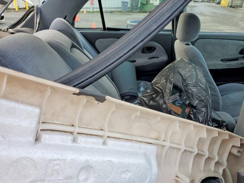 2001 Mitsubishi Mirage es