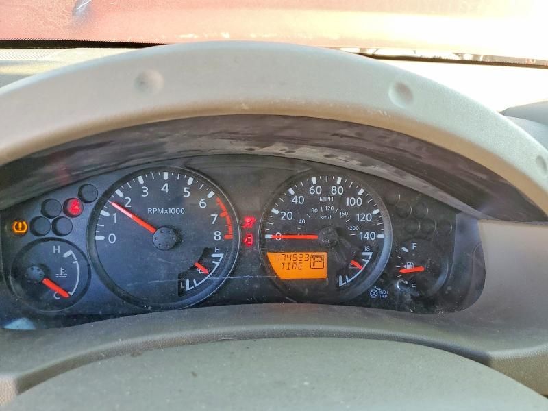 2014 Nissan Frontier s