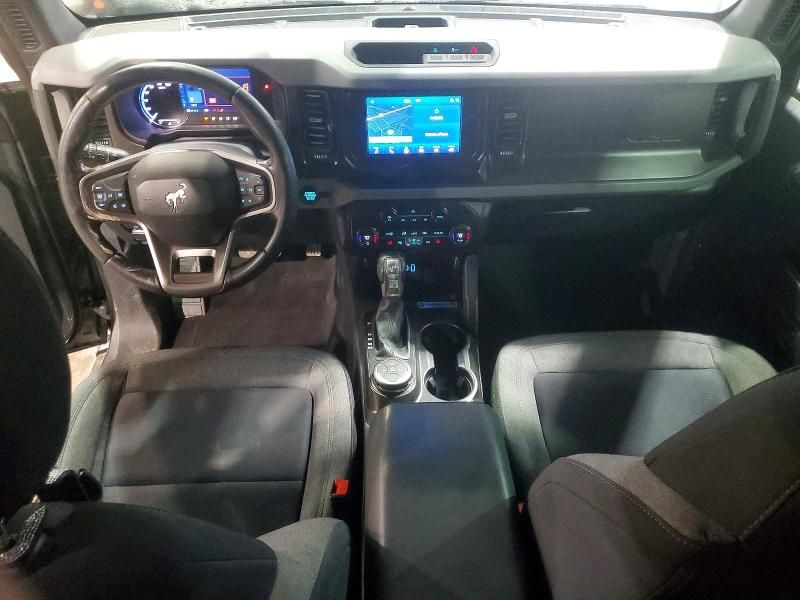 2021 Ford Bronco Base