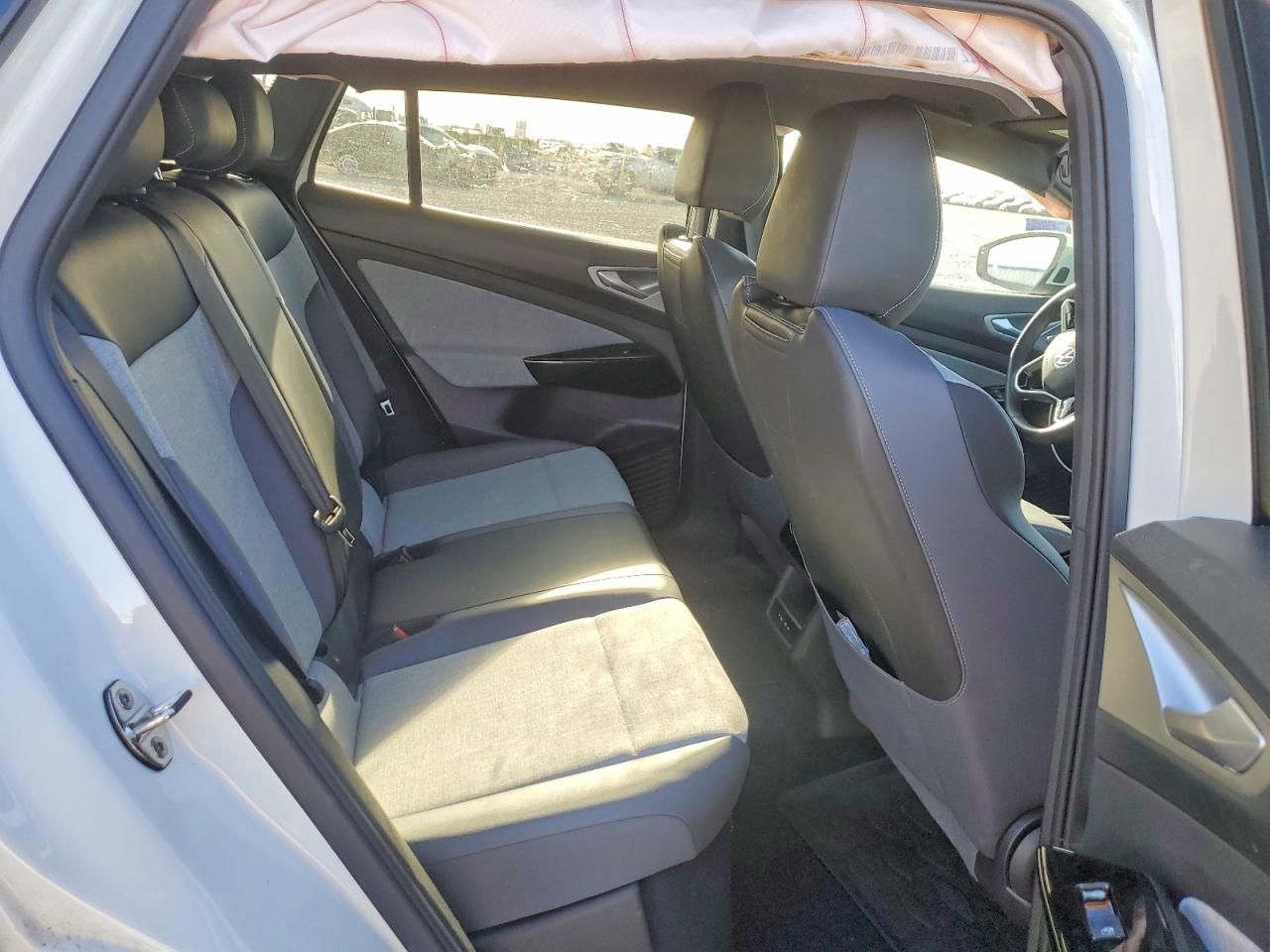 2023 Volkswagen Id.4 pro