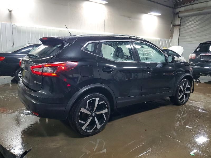 2022 Nissan Rogue Sport sl