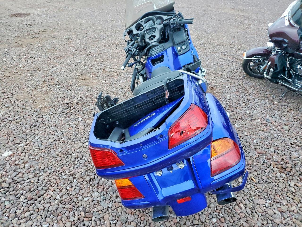 2005 Honda GL1800