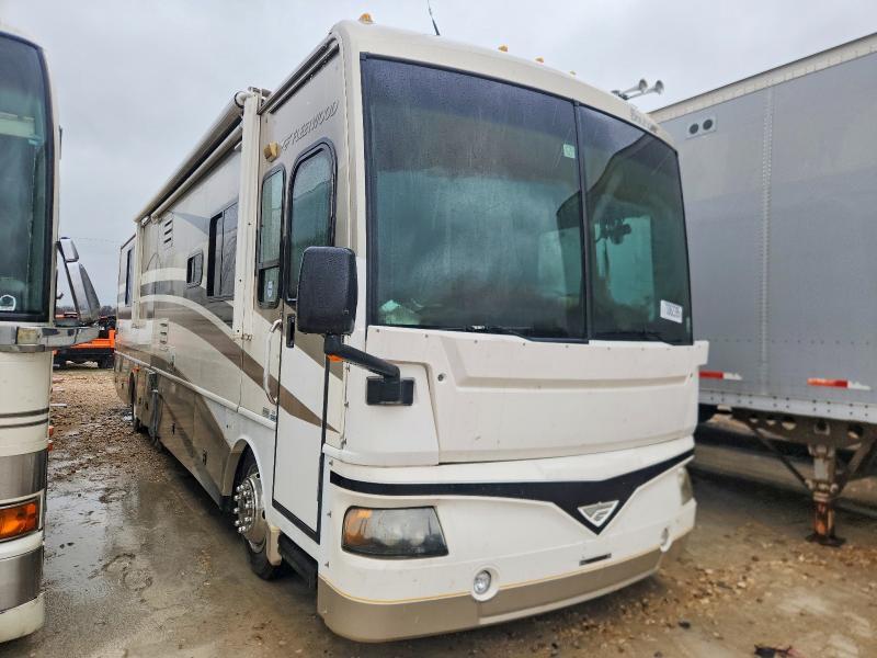 2006 Freightliner XC-S Straight Rail Rear Engine Motor Home Chassis
