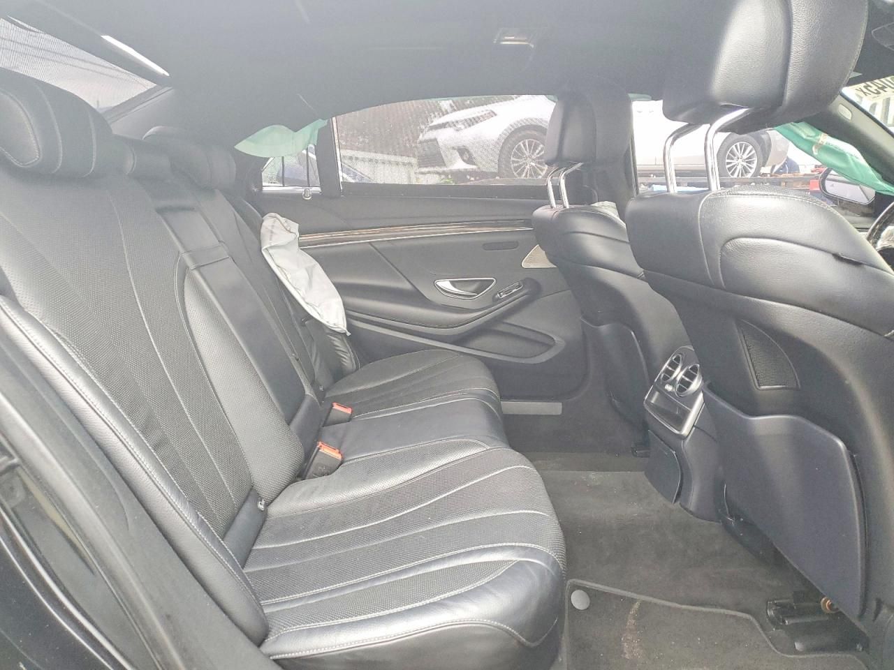 2016 Mercedes-Benz S 550