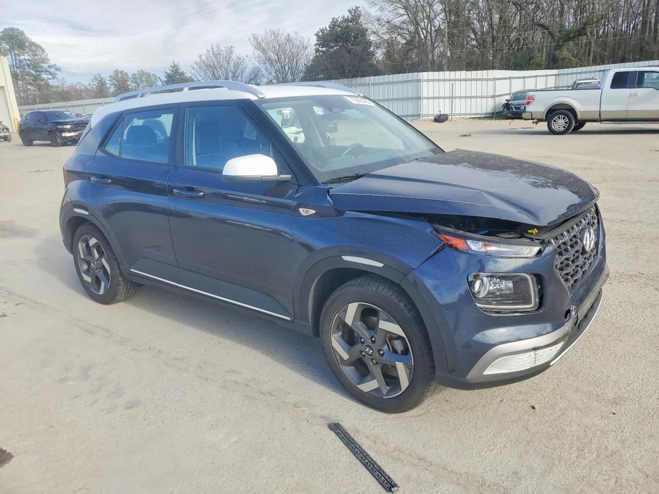 2024 Hyundai Venue sel