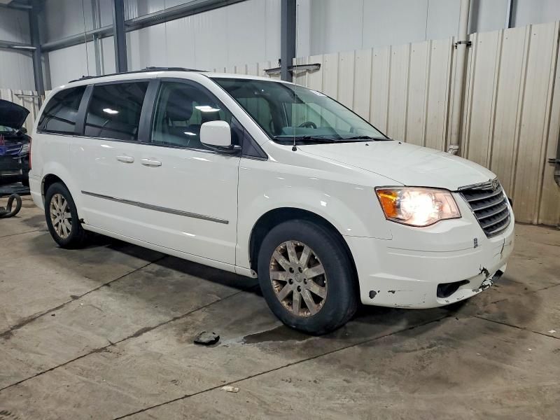 2009 Chrysler Town & Country Touring