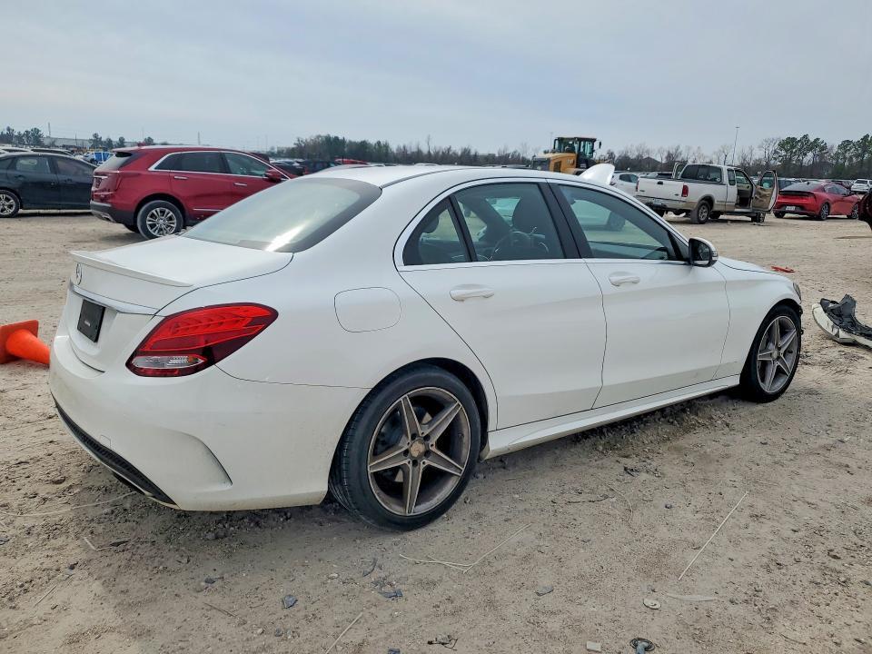 2016 Mercedes-Benz C300