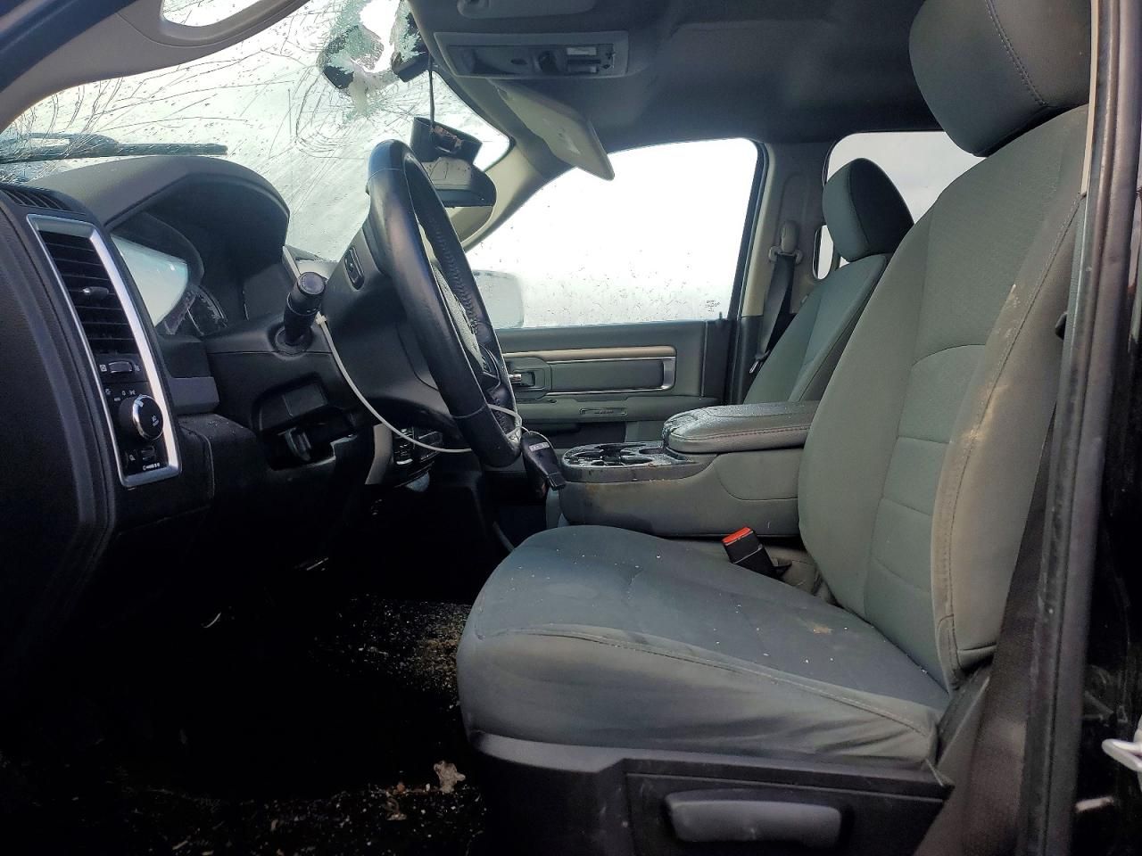 2017 Dodge Ram 1500 slt