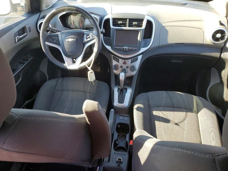 2017 Chevrolet Sonic lt