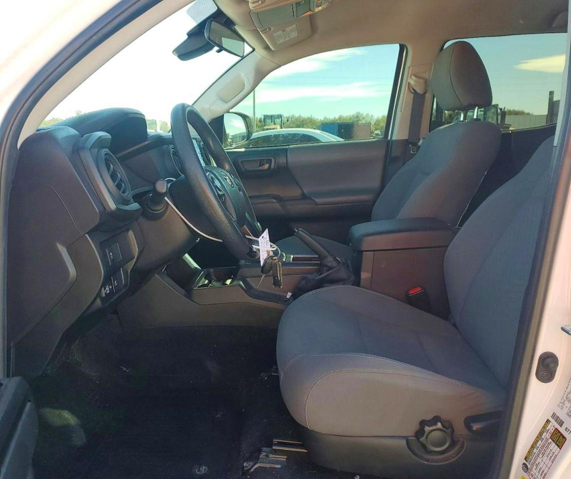 2022 Toyota Tacoma SR V6