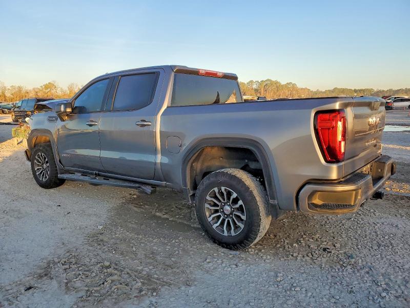 2021 GMC Sierra K1500 AT4