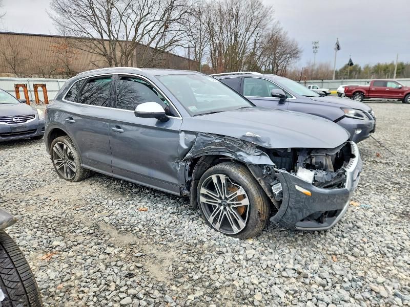 2018 Audi SQ5 Premium Plus